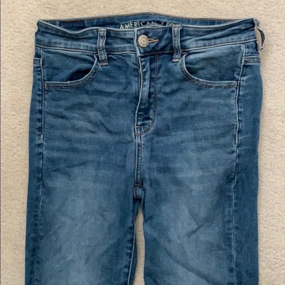 American Eagle High Waisted Jeans